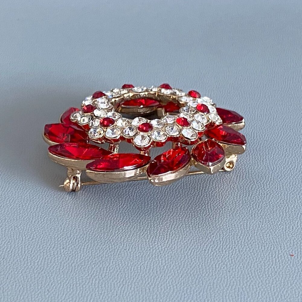 Ruby Red Rhinestone Crystal Flower Wreath Brooch - Picture 3 of 6